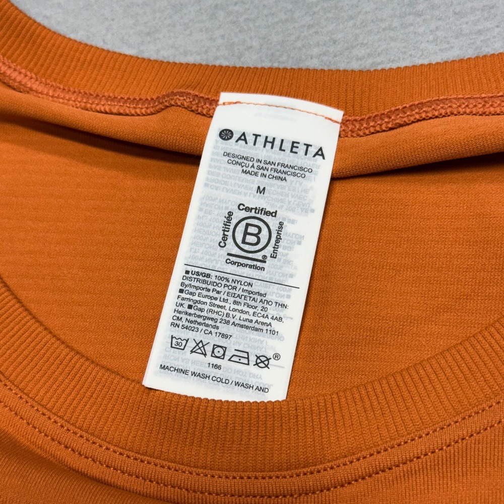 NWT Athleta Relaxed Tee Womens Medium Orange Short Sleeve Wicking Crop NEW - Picture 3 of 12